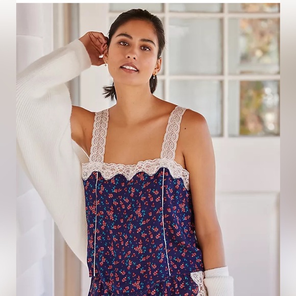 Anthropologie Tops - Anthropologie blue floral lace trim tank top